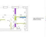 Plan architektoniczny przedstawiający połączenie sufitu podwieszanego ze ścianą, z zaznaczonymi wymiarami i elementami zabudowy.