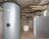 Kotłownia z zasobnikiem wody i piecem gazowym. Idealny wybór, jaki piec gazowy do mieszkania 70m2?